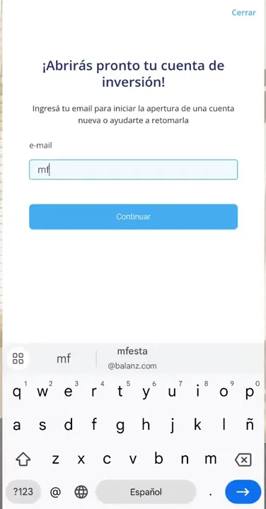Lo único que pide la primera pantalla: tu email